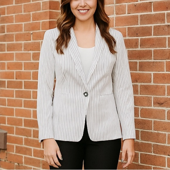 Banana Republic Long and Lean Single Button Black White Striped Blazer Size 4 - Picture 1 of 13